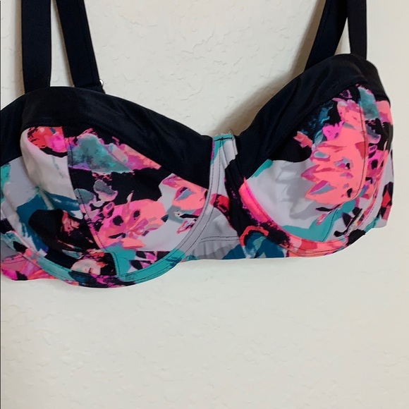 Ava & Viv Bikini Top and Bottom - Picture 3 of 11